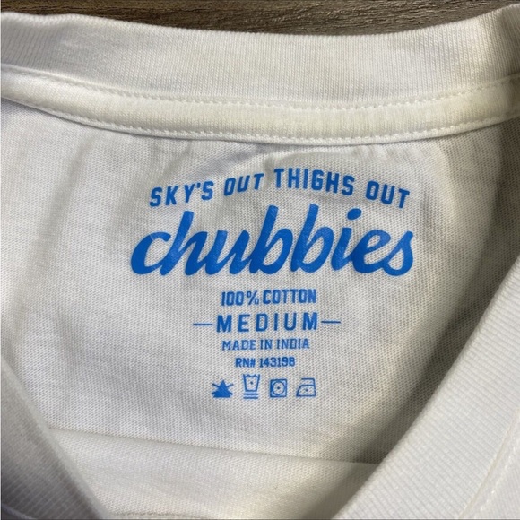 Chubbies Weekend Has Arrived Pocket T Shirt Men’s White Sailing EUC - Picture 3 of 7